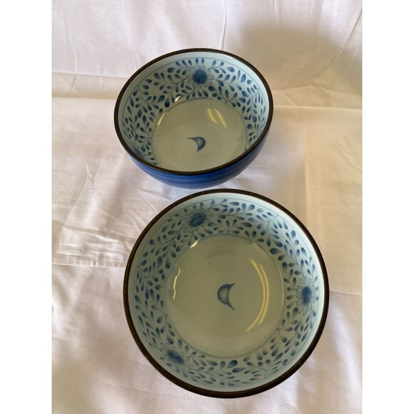 Set Of 2 Ceramic Blue Floral Design Bowls With Crescent Moon Pattern - Picture 1 of 2